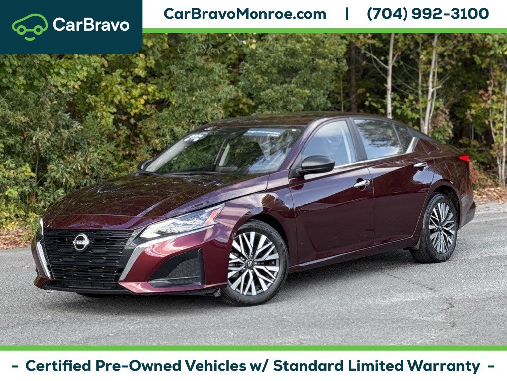 Used 2024 Nissan Altima 2.5 SV