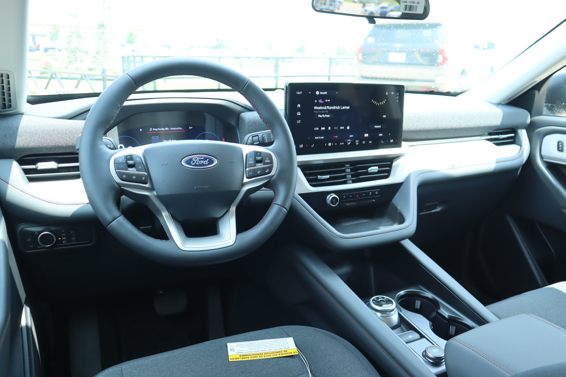New 2026 Ford Explorer Active RWD image 2