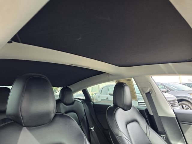 Used 2019 Tesla Model 3 Standard Range Plus RWD image 12