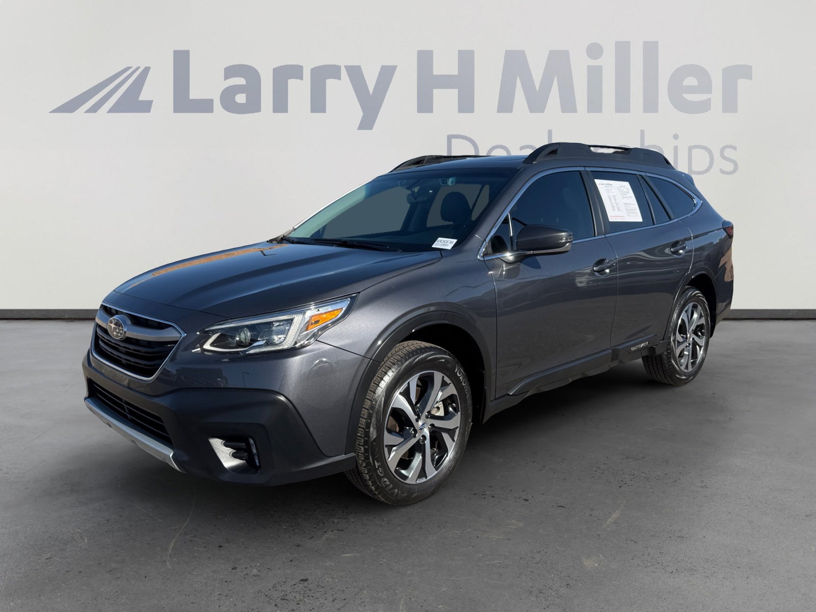 Used 2022 Subaru Outback Limited w/ Popular Package #2 AWD/4WD image 1