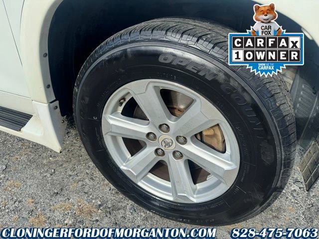 Used 2010 Toyota Highlander 4WD image 14