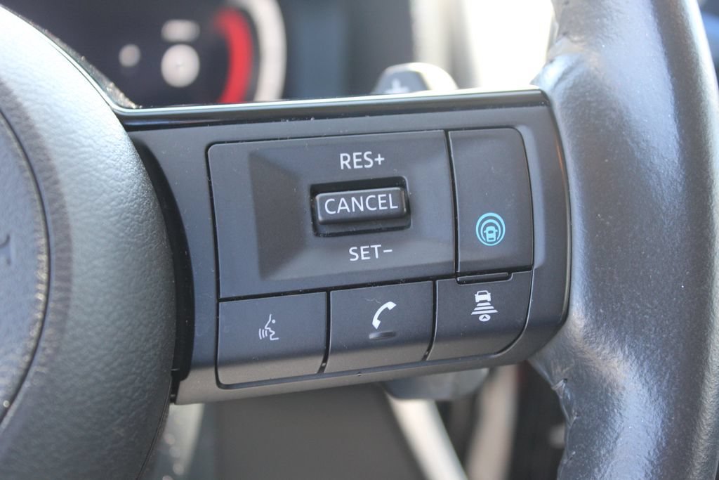 Used 2023 Nissan Rogue Platinum w/ Platinum Premium Package FWD image 30