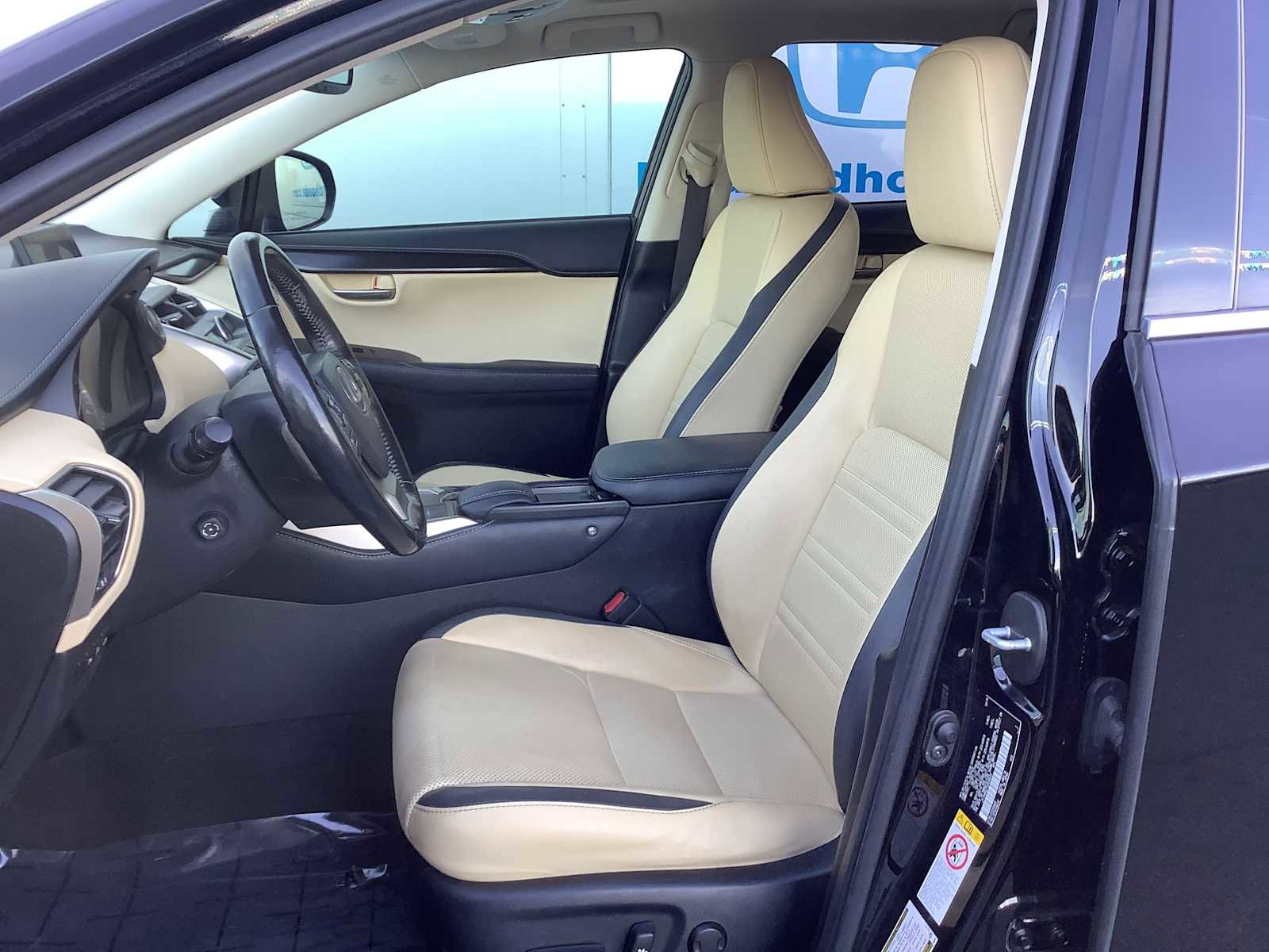 Used 2016 Lexus NX 200t FWD w/ Premium Package image 11