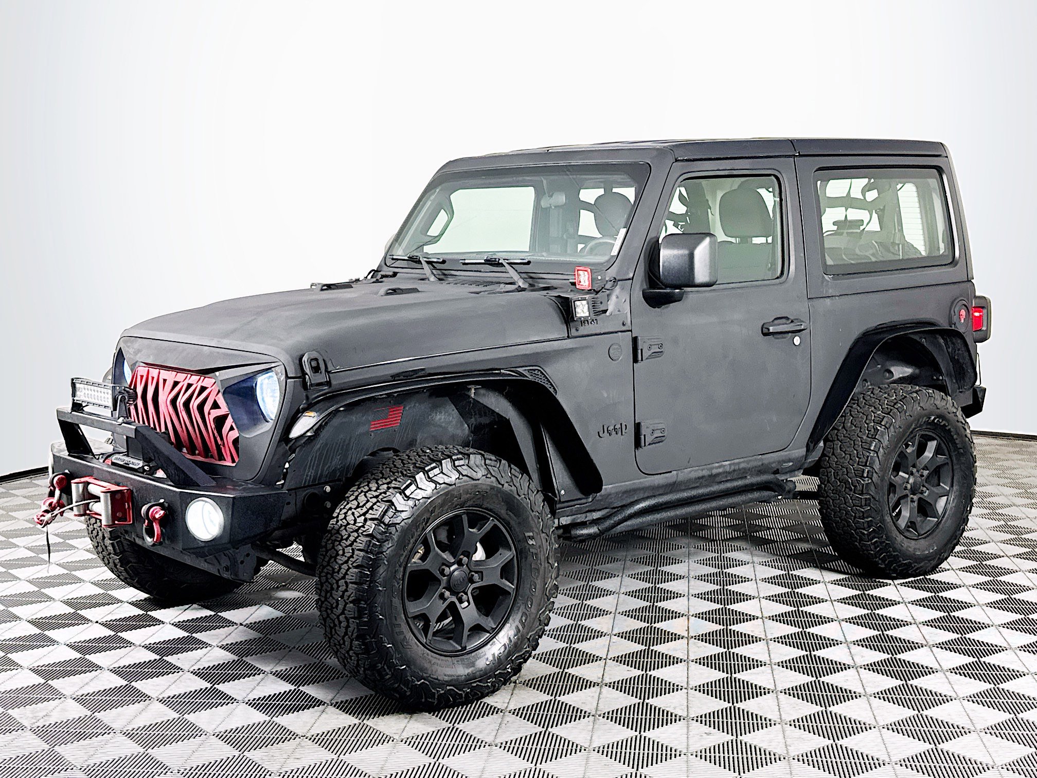 Used 2020 Jeep Wrangler Sport image 4
