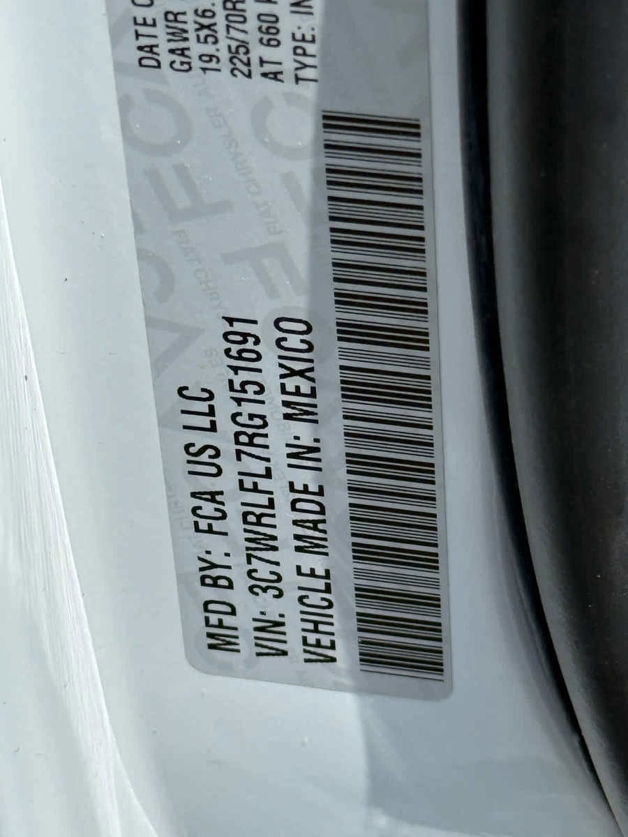 Used 2024 RAM 4500 Tradesman w/ Chrome Appearance Group AWD/4WD image 28