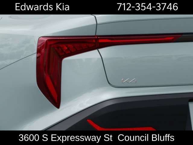 New 2026 Kia K4 FWD image 13
