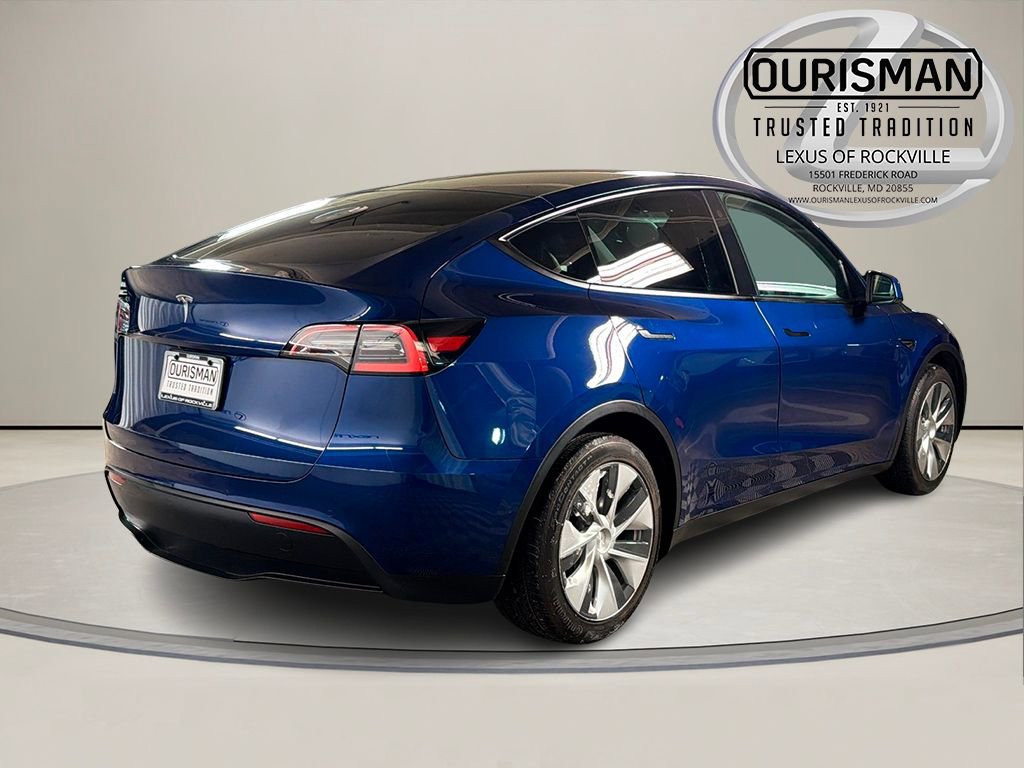 Used 2021 Tesla Model Y Standard Range image 5