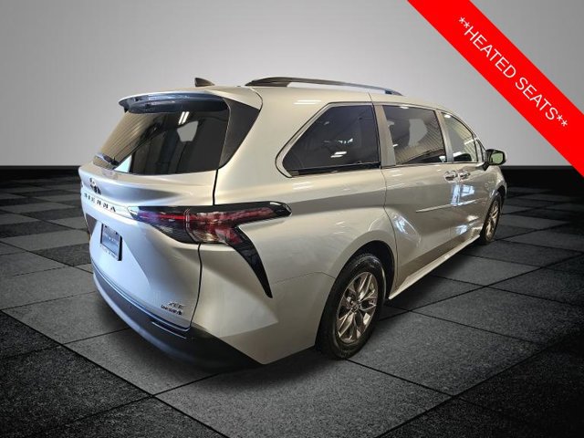 Certified 2023 Toyota Sienna XLE w/ XLE Plus Package AWD/4WD image 6