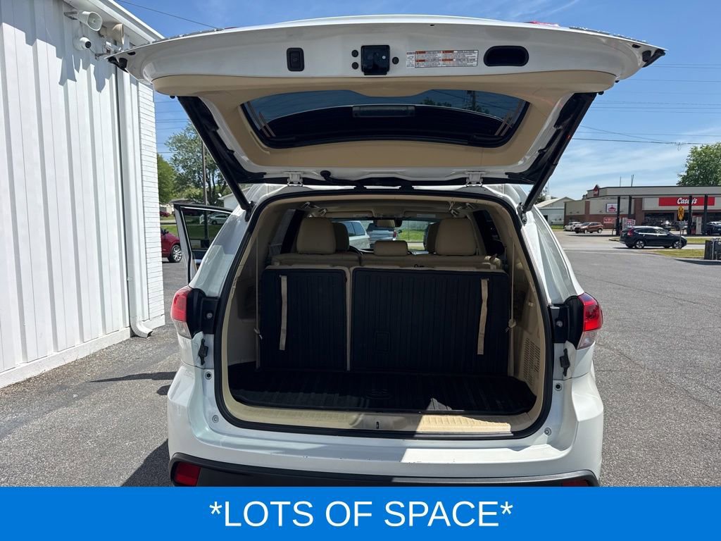 Used 2019 Toyota Highlander XLE AWD/4WD image 8