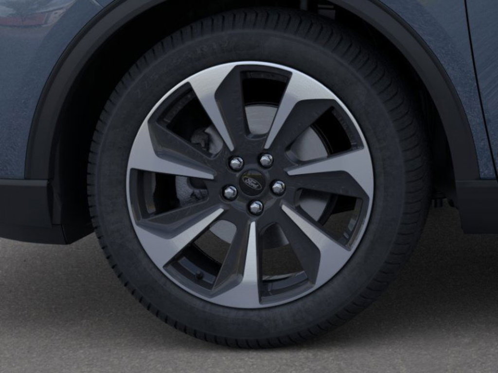 New 2025 Ford Escape Platinum w/ Premium Technology Package image 19