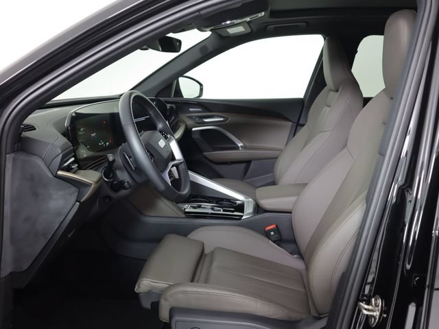 Certified 2025 Audi Q5 Premium Plus w/ Premium Plus AWD/4WD image 12