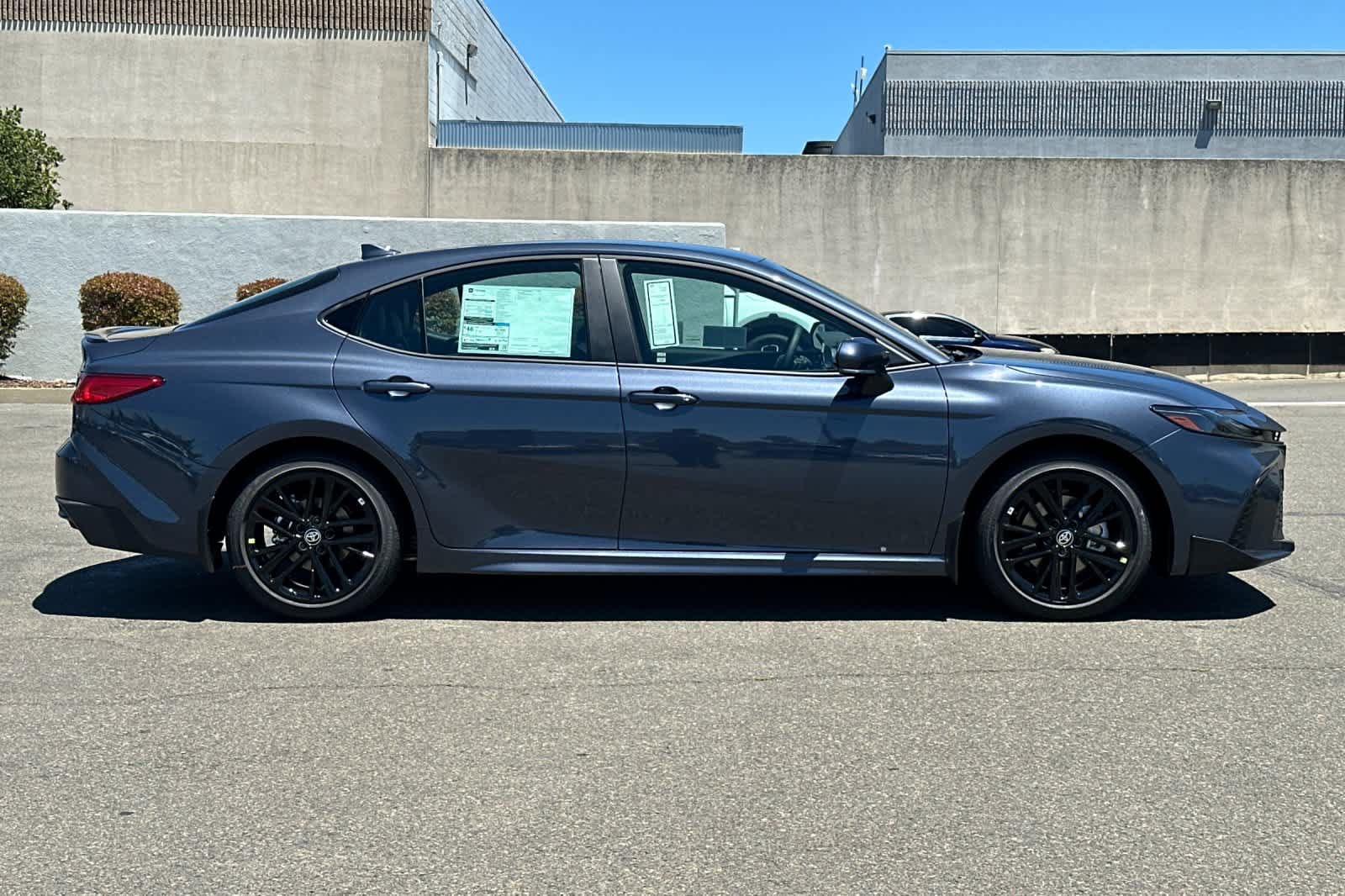 New 2026 Toyota Camry SE w/ Convenience Package FWD image 8
