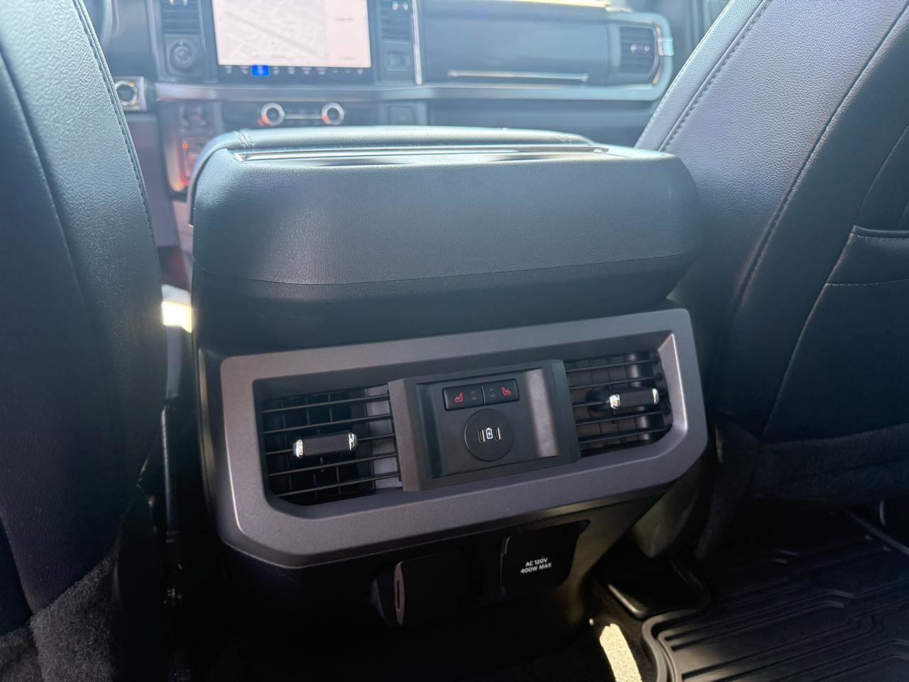 Used 2024 Ford F250 Lariat w/ Lariat Ultimate Package AWD/4WD image 15