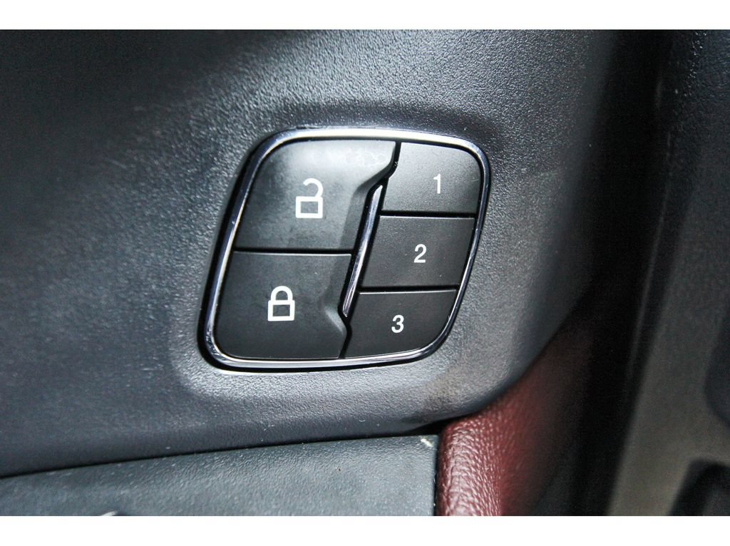 Certified 2022 Ford Expedition Max Limited RWD image 21