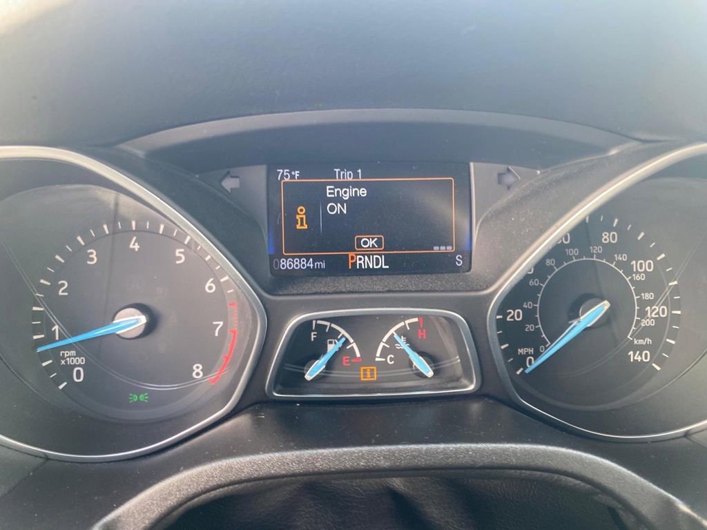 Used 2015 Ford Focus SE FWD image 26