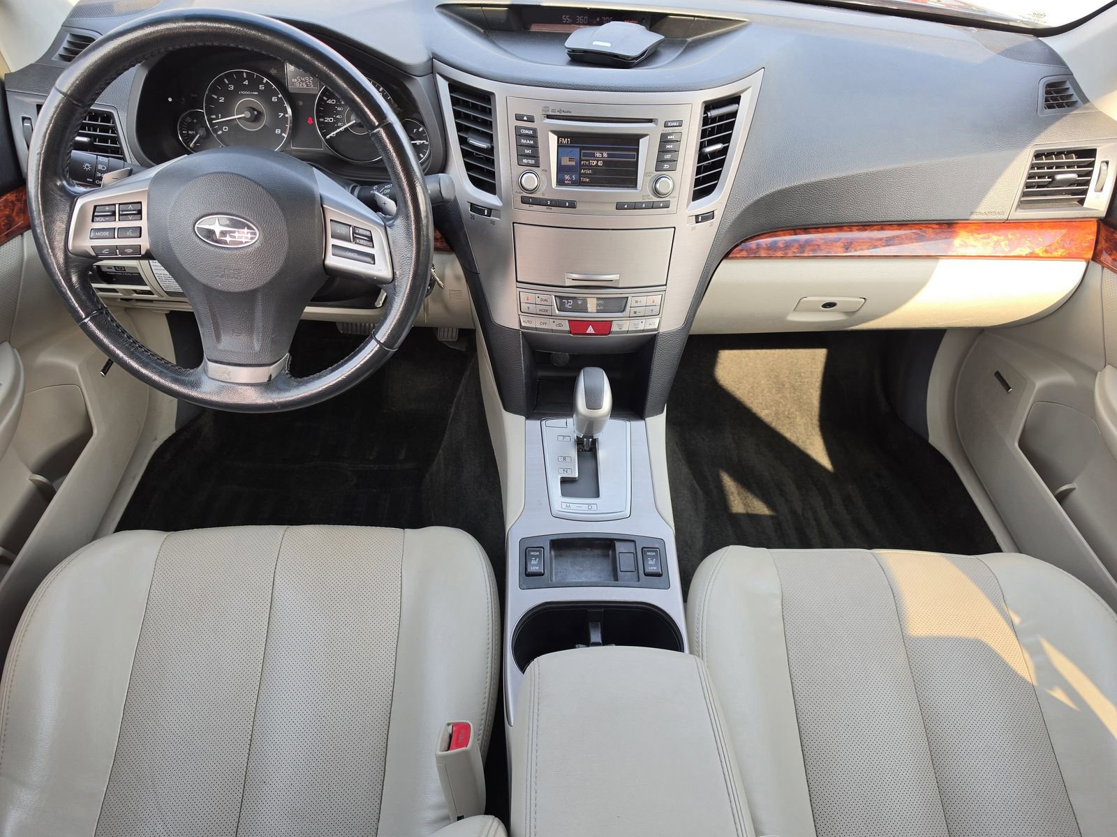 Used 2012 Subaru Outback 2.5i Limited w/ Moonroof Pkg image 10