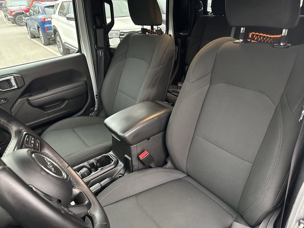 Used 2022 Jeep Gladiator Willys image 20