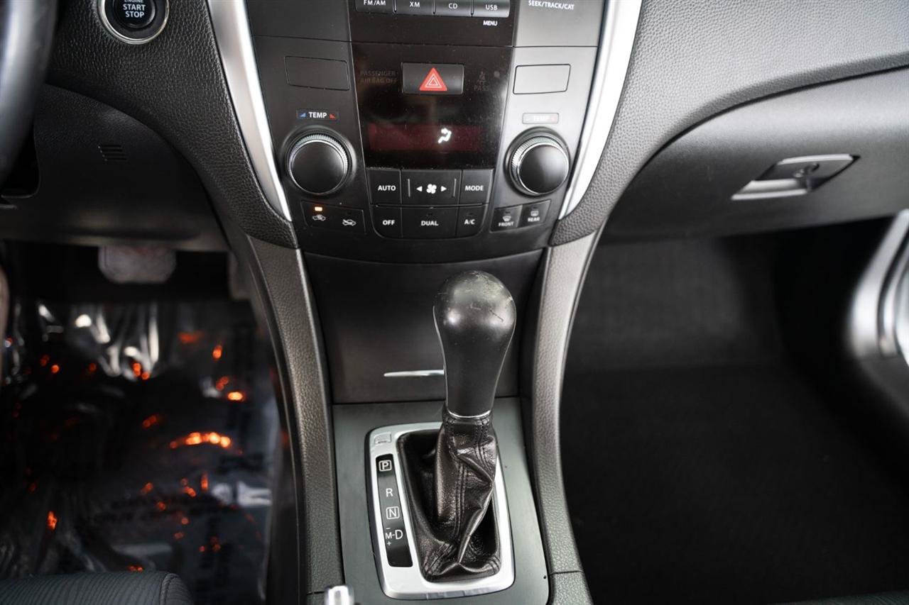 Used 2012 Suzuki Kizashi SE AWD/4WD image 15