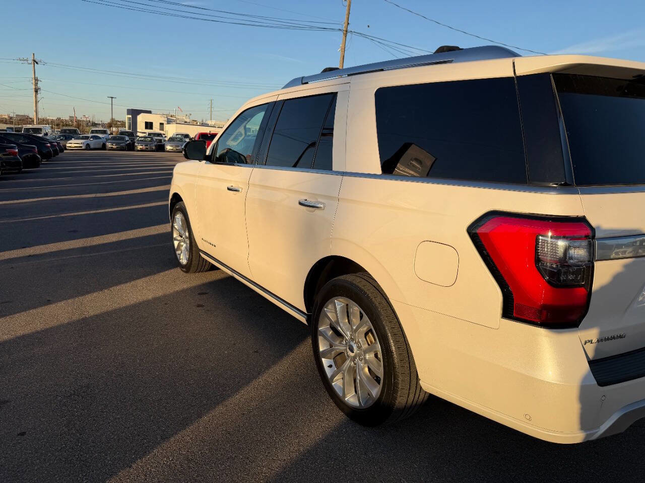 Used 2018 Ford Expedition Platinum image 42