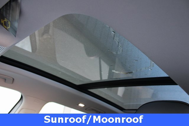 New 2026 Volkswagen Tiguan SE image 5