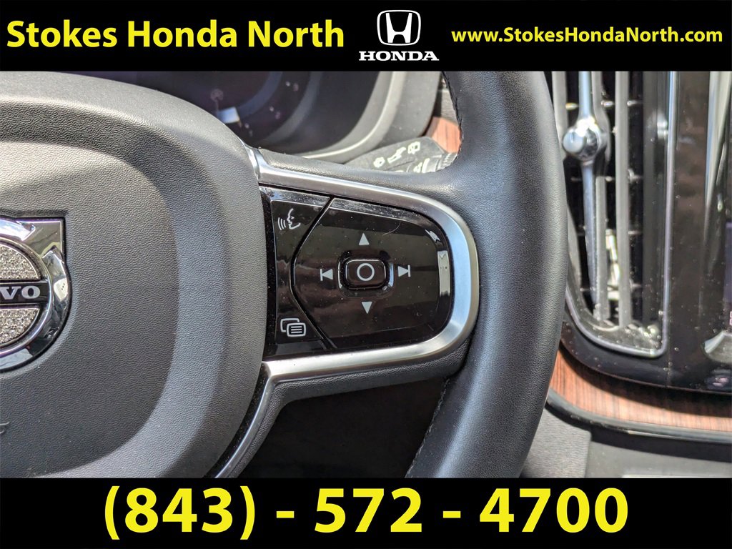 Used 2023 Volvo XC60 B6 Ultimate w/ Protection Package Premier image 27