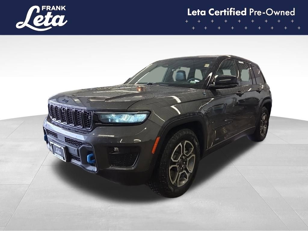 Used 2022 Jeep Grand Cherokee Trailhawk w/ Advanced Protech Group II AWD/4WD image 1