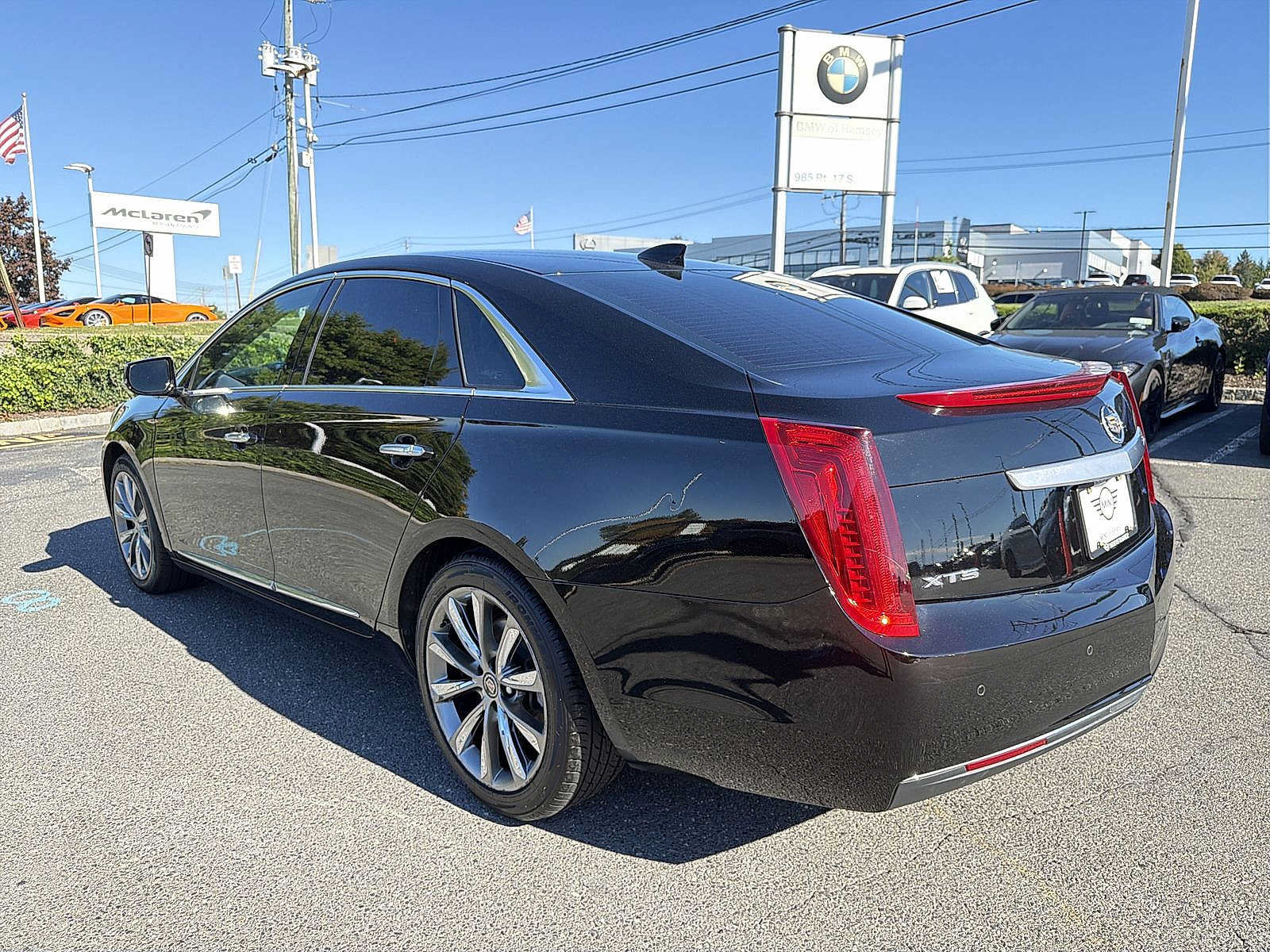 Used 2015 Cadillac XTS w/ Rear Seat Comfort Package FWD image 12