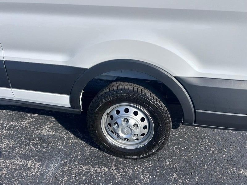 New 2025 Ford Transit 350 148 Low Roof Wagon AWD image 7