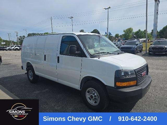 Used 2025 GMC Savana 3500 RWD image 7