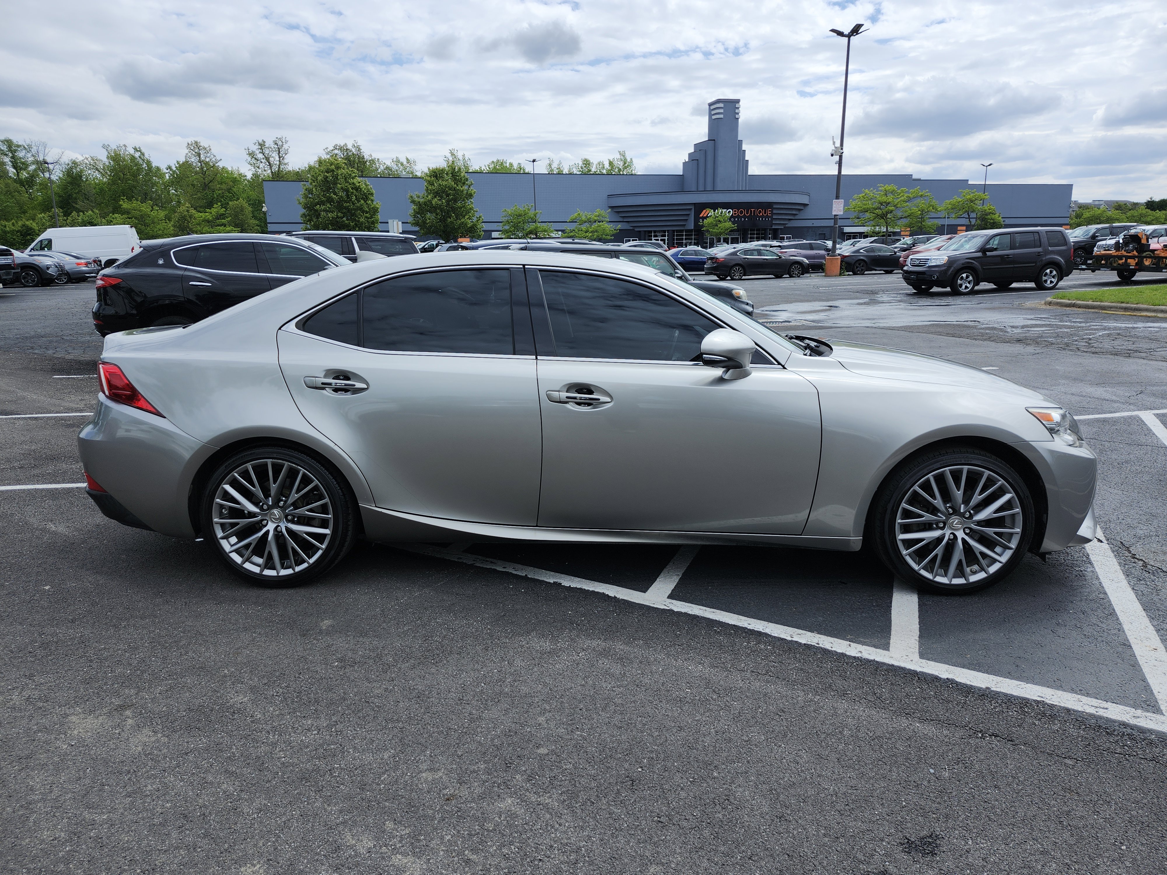 Used 2015 Lexus IS 250 AWD w/ Navigation System Package image 19