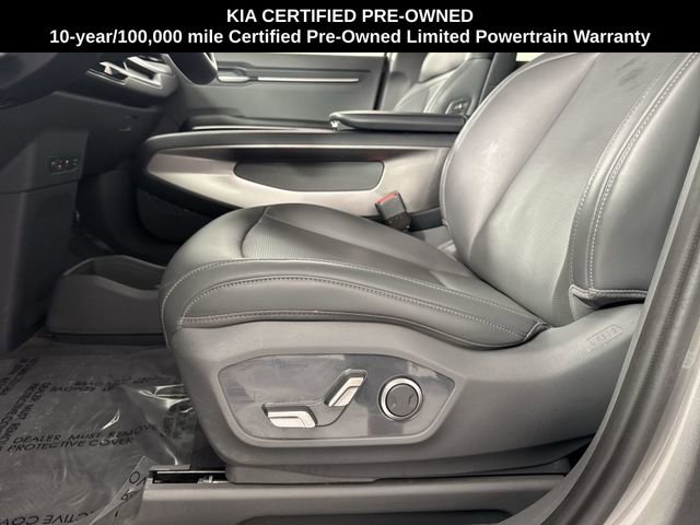 Certified 2024 Kia EV9 Light Long Range RWD image 19
