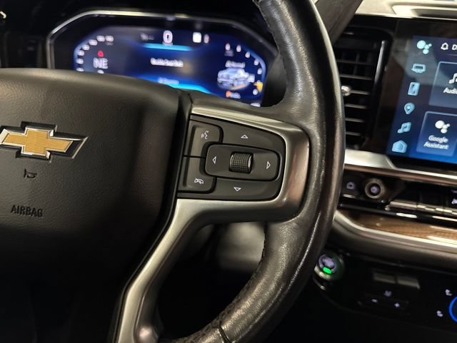 Used 2022 Chevrolet Silverado 1500 LT w/ Z71 Off-Road Package AWD/4WD image 32