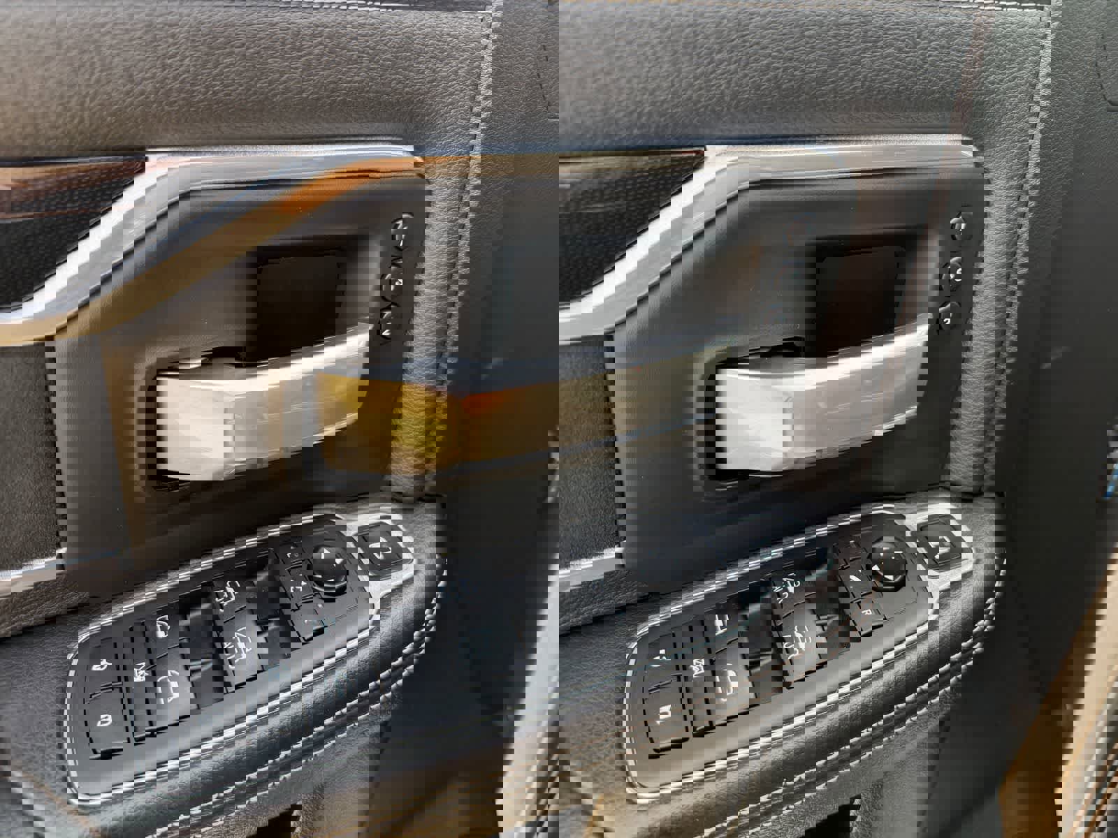 Used 2019 RAM 2500 Laramie image 14