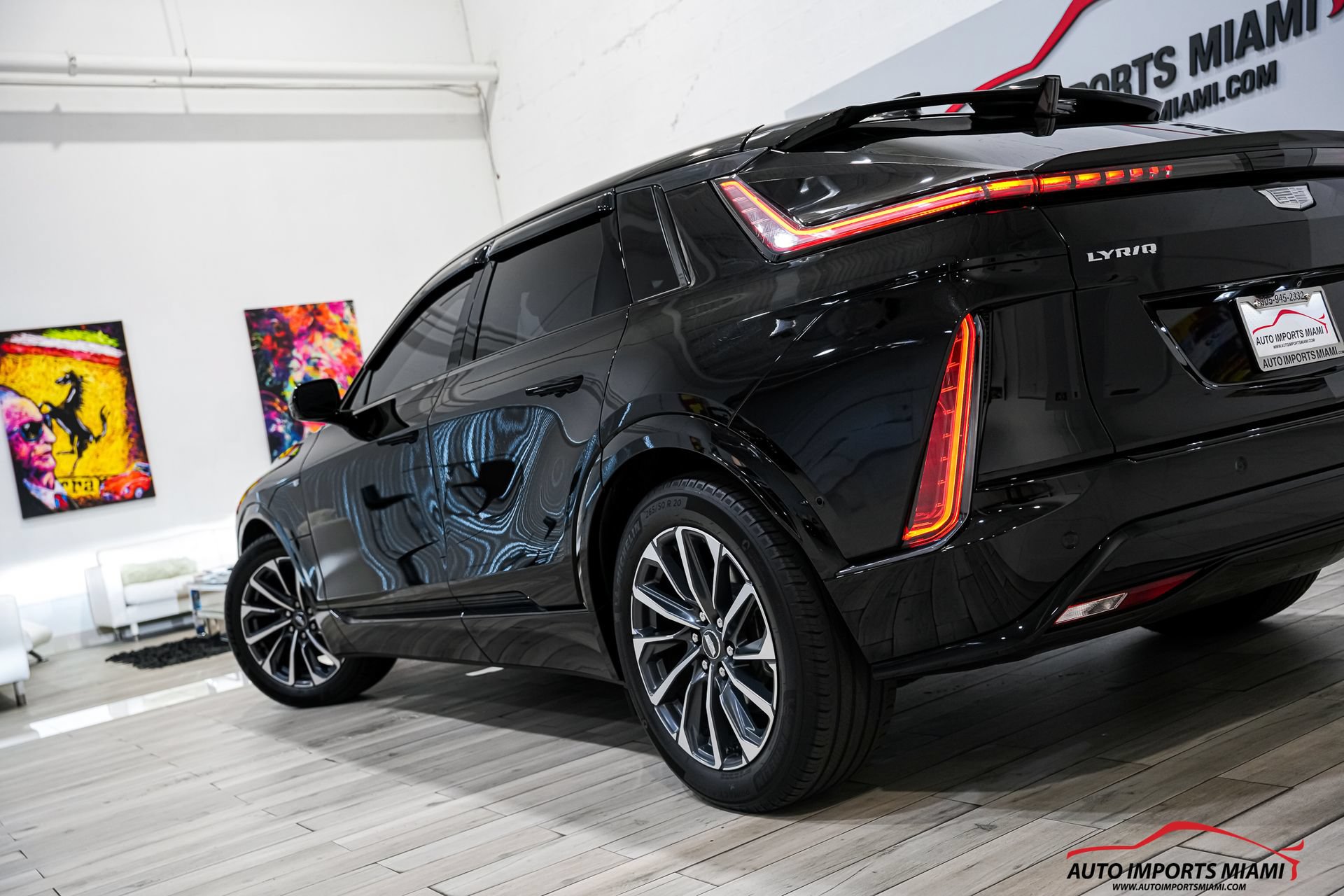 Used 2024 Cadillac Lyriq Sport RWD image 84