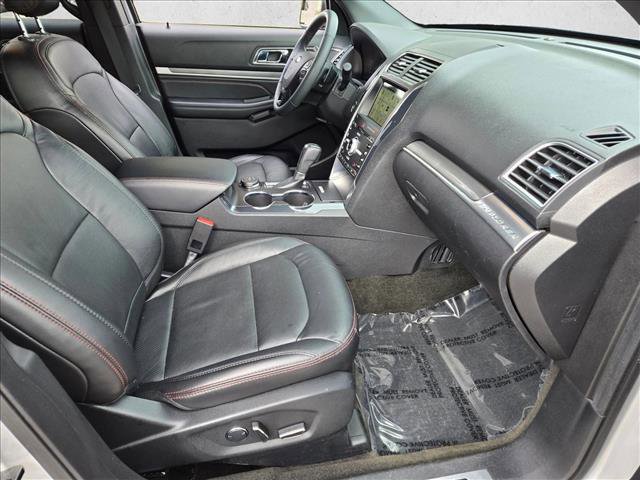 Used 2018 Ford Explorer Sport image 20