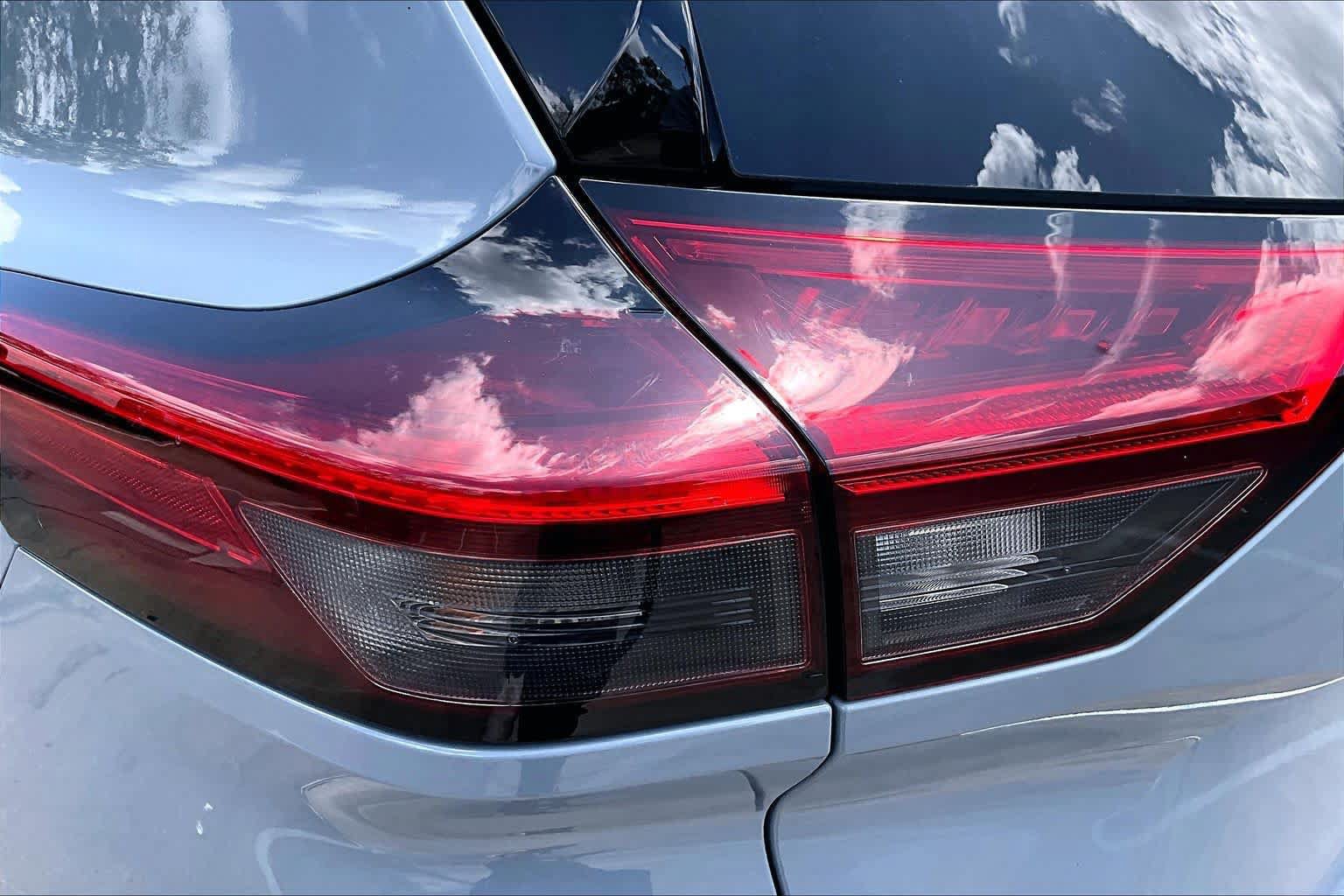 Certified 2022 Nissan Rogue SL FWD image 29