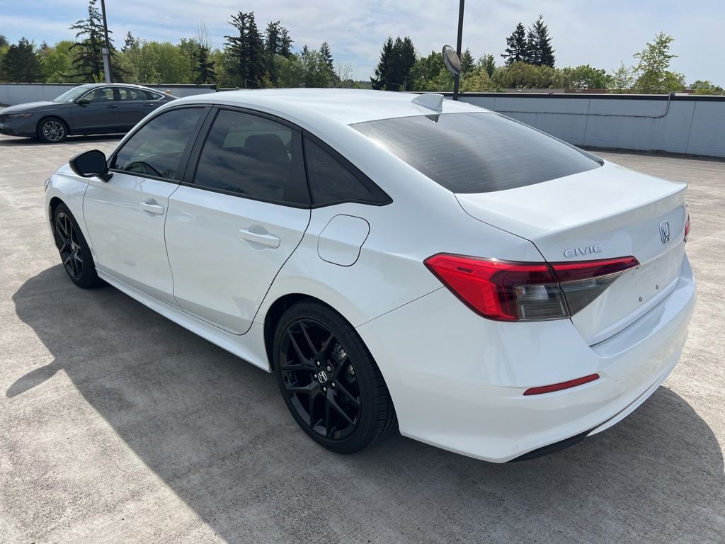 Used 2024 Honda Civic Sport image 6