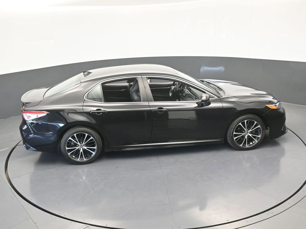 Used 2020 Toyota Camry SE image 46