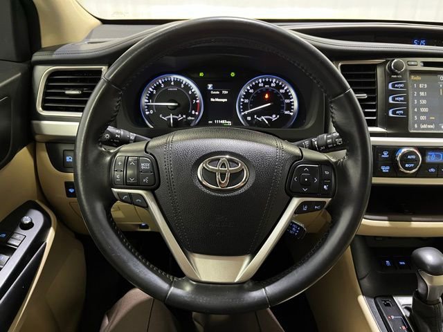 Certified 2017 Toyota Highlander XLE image 19