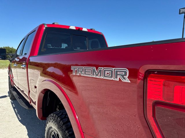 Used 2022 Ford F350 King Ranch w/ Tremor Off-Road Package AWD/4WD image 16