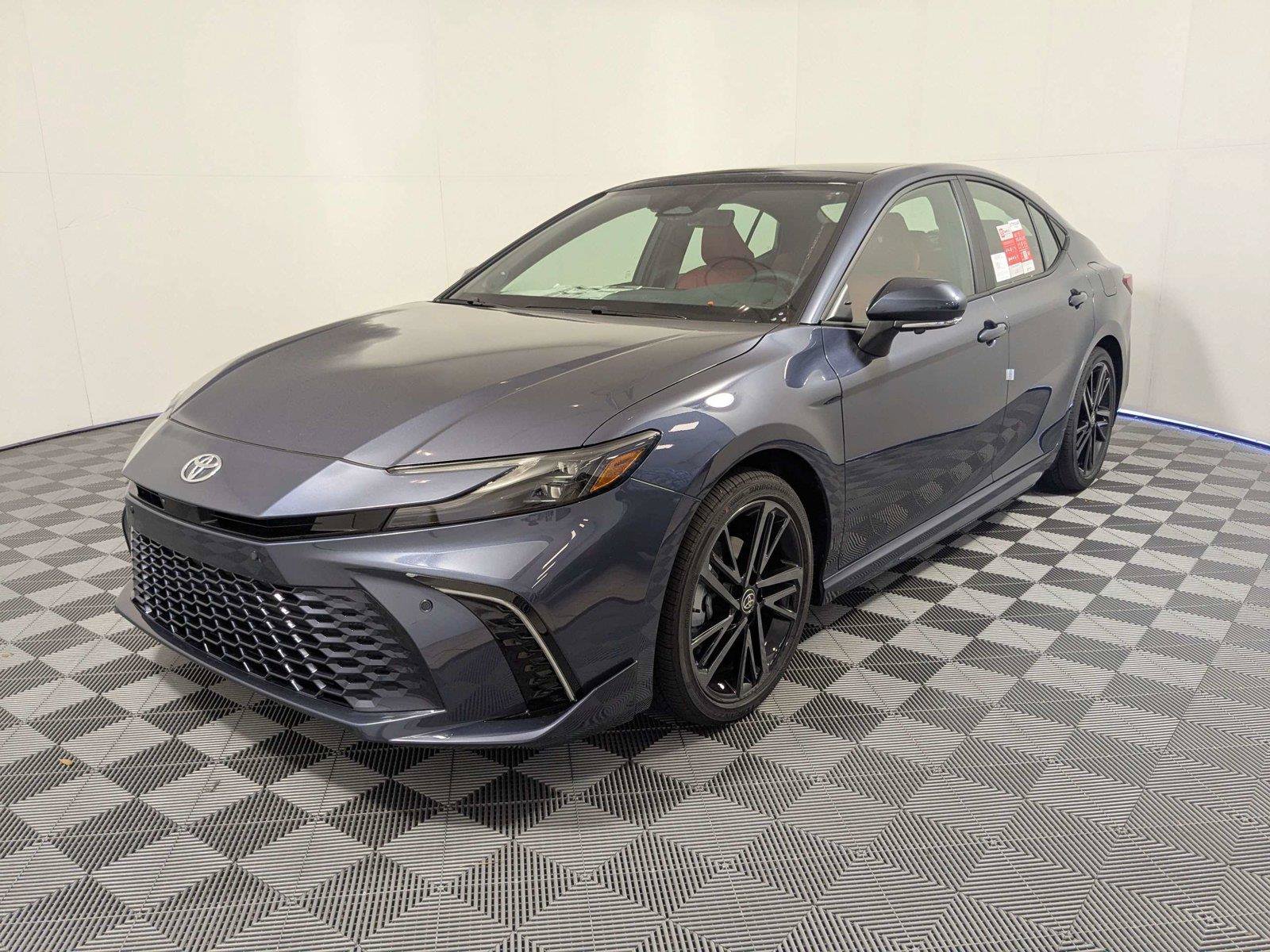 New 2026 Toyota Camry XSE FWD image 2