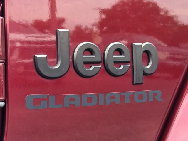 Used 2021 Jeep Gladiator Sport AWD/4WD image 9