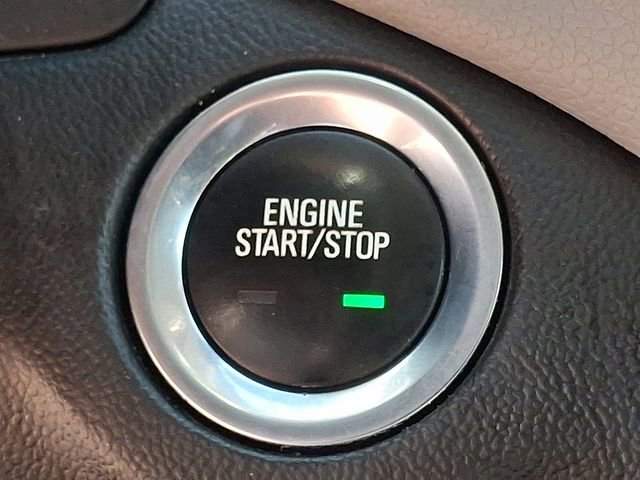 Used 2020 Chevrolet Equinox LT AWD/4WD image 22