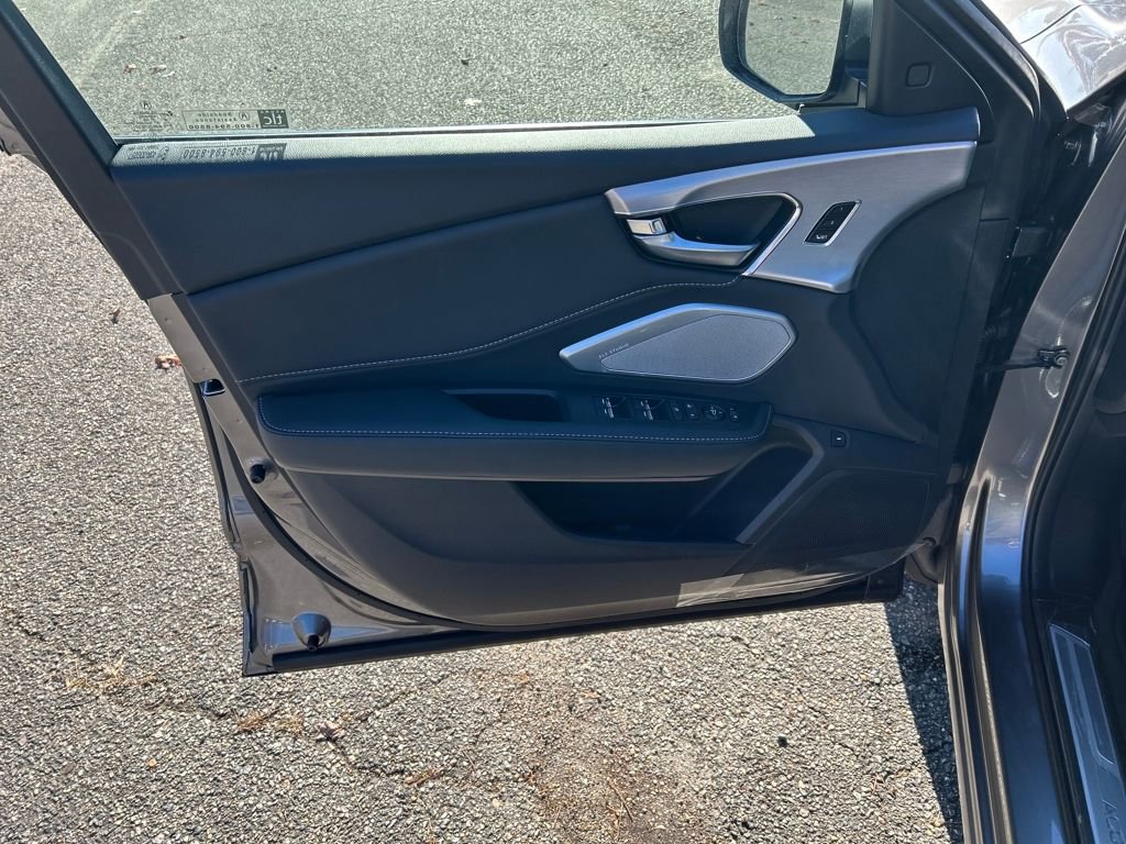 New 2026 Acura RDX SH-AWD image 12