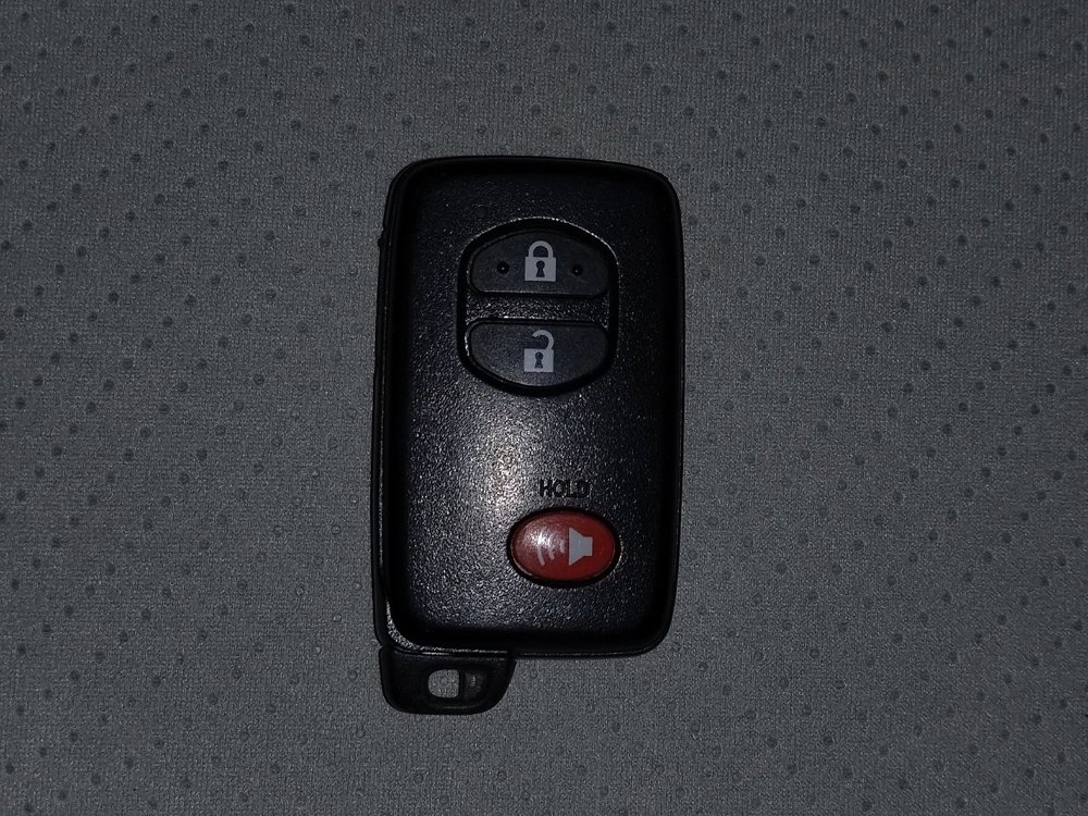 Used 2015 Toyota Prius Two image 32