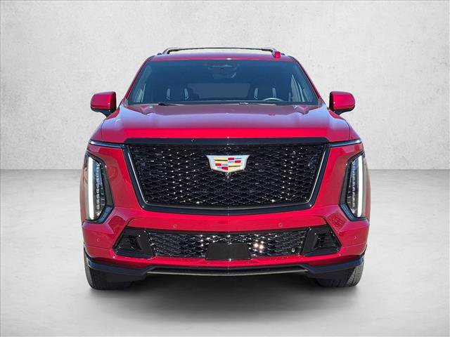 Used 2025 Cadillac Escalade ESV V AWD/4WD image 2