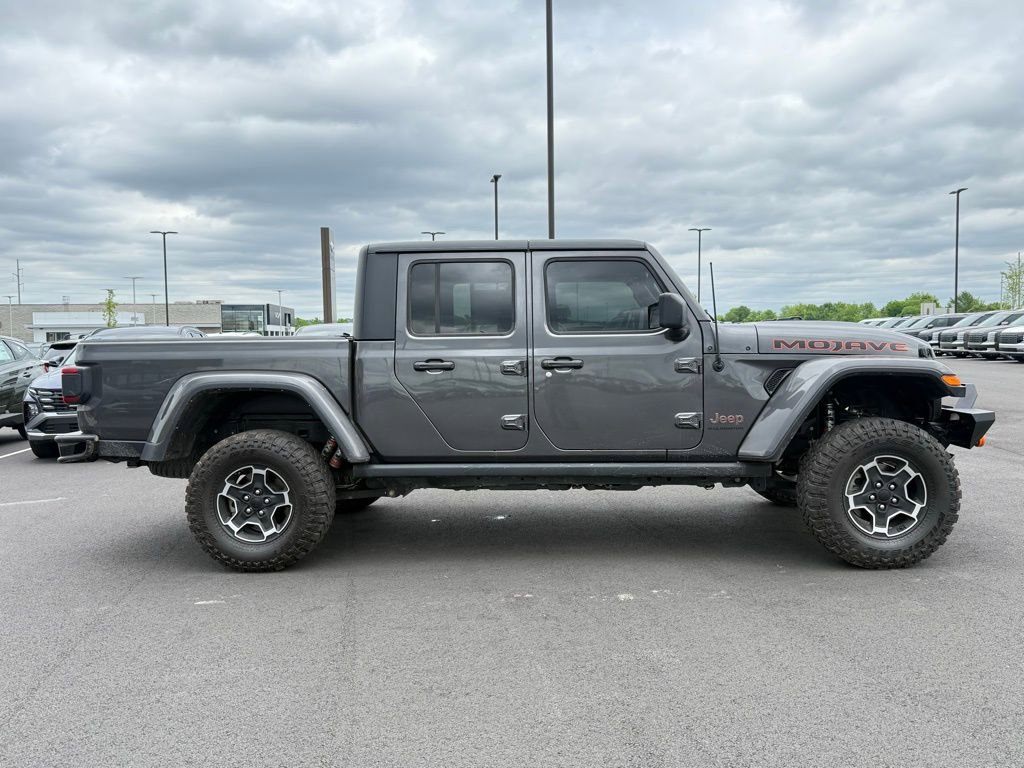 Used 2023 Jeep Gladiator Mojave w/ LED Lighting Group AWD/4WD image 4