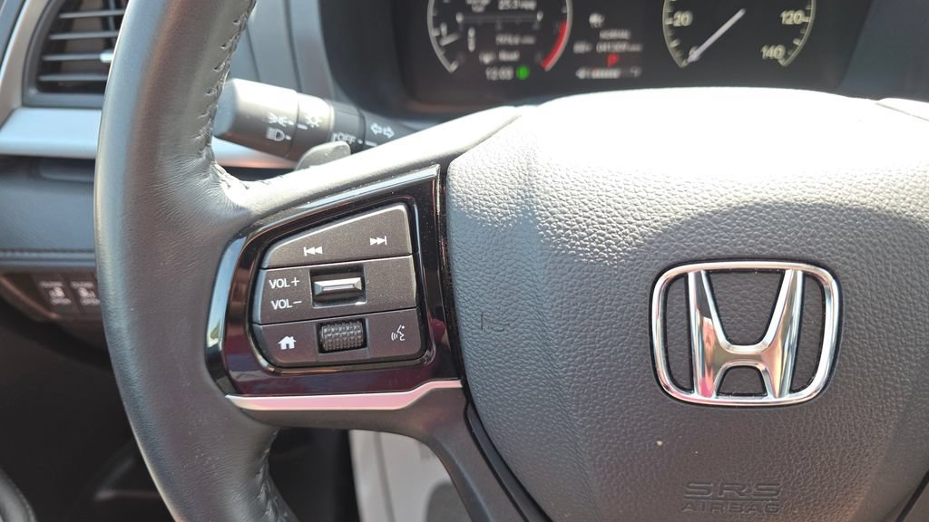 Certified 2025 Honda Odyssey EX-L image 30