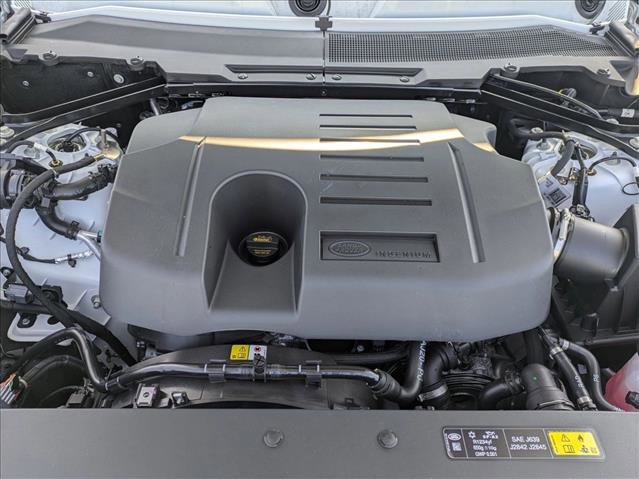 New 2026 Land Rover Defender 110 X-Dynamic SE AWD/4WD image 18