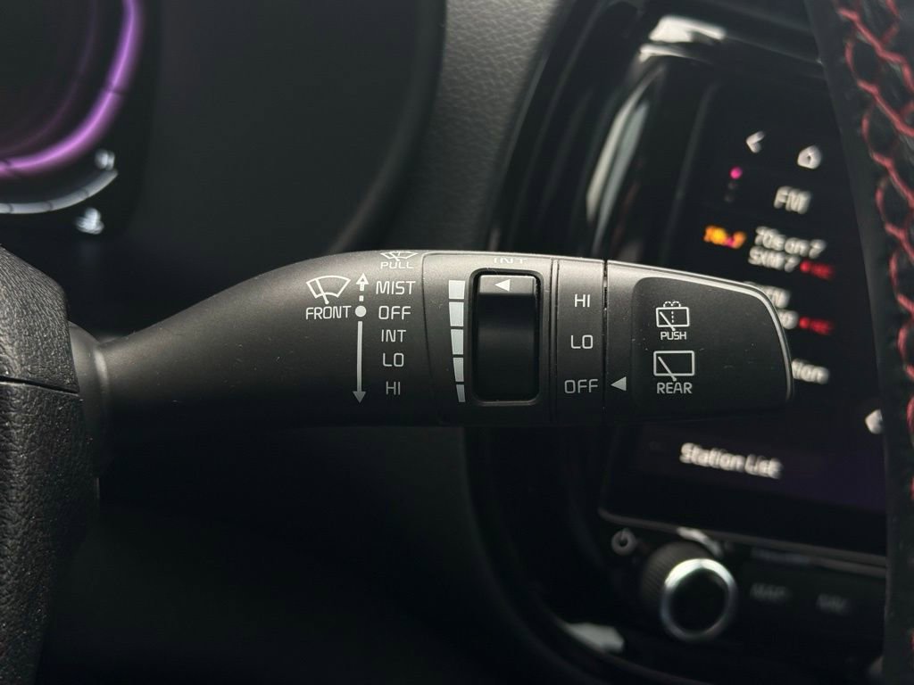 Certified 2024 Kia Soul GT-Line image 27